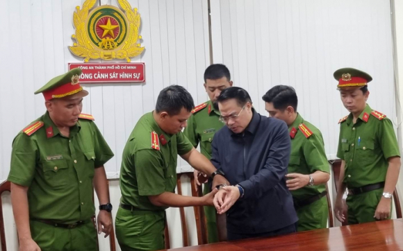 1 Cuc Truong Dang Viet Ha Nhan Tien De Cap Phep Trung Tam Dang Kiem