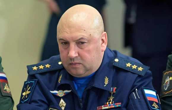 2 Nga Bo Nhiem Tong Chi Huy Cap Cao Moi Chien Su Ukraine Co The Mo Rong