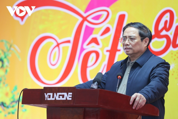 2 Thu Tuong Trao Qua Tet Cho Cac Doi Tuong Chinh Sach Nguoi Lao Dong Tinh Nam Dinh
