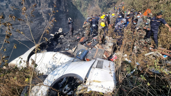 1 Lich Su Chet Nguoi Cua Loai May Bay Cho 72 Nguoi Gap Nan O Nepal