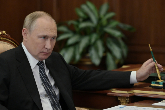 1 Putin Bi Mat Con At Chu Bai De Ep Chau Au Nhuong Bo Ve Ukraine