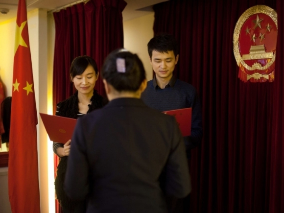 2 Trung Quoc Doi Mat Hau Qua Tu Suy Giam Dan So
