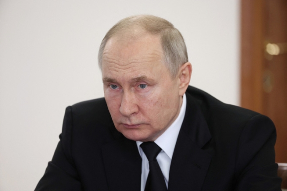 1 Ong Putin Tuyen Bo Bi Lua Hoai Nen Moi Danh Ukraine