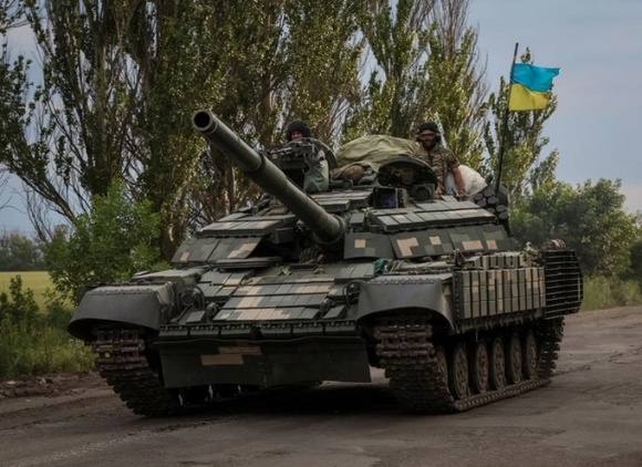1 Nam Dam Thep Co The Giup Ukraine Phan Cong Nga Tren Toan Tuyen