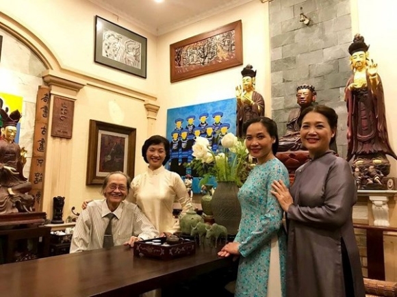 3 Nsnd Tran Tien   Bo Nsnd Le Khanh Qua Doi