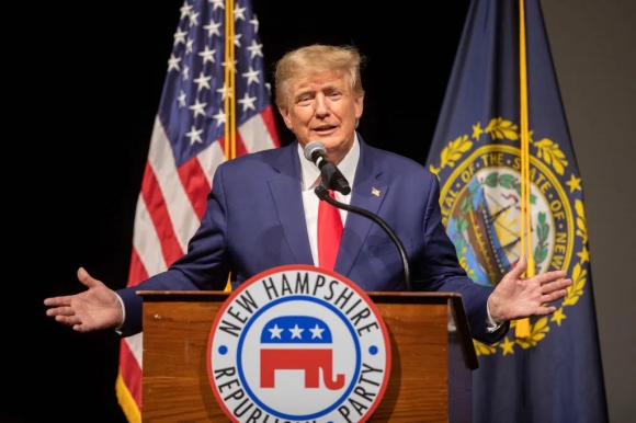 1 Ong Trump Khoi Dong Chien Dich Tai Tranh Cu