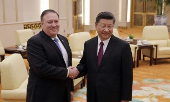 1 Ong Pompeo Ong Tap Muon Thong Tri The Gioi Va Gay Ra Moi De Doa Lon Hon Nhieu So Voi Ong Putin