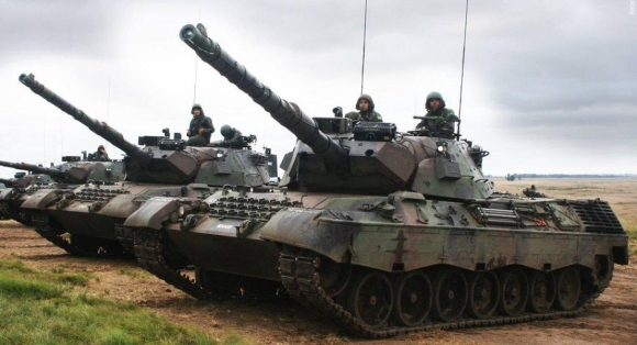 6 Bao Thep Leopard 1a5 Cua Duc Van Rat Nguy Hiem