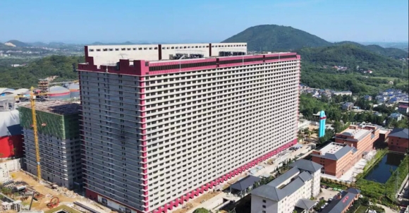 1 Trung Quoc Trang Trai Khong Lo Nuoi Heo Cao 26 Tang