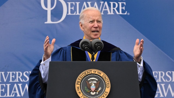 1 Fbi Luc Soat Tai Lieu Mat Cua Ong Biden Tai Truong Cu