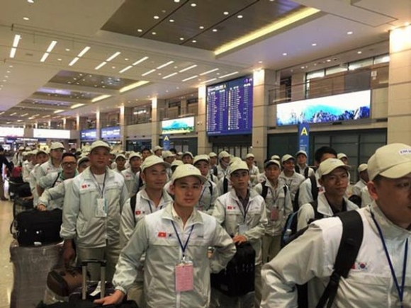 1 Chuyen Tram Nguoi Tre Lang Toi Di Xuat Khau Lao Dong