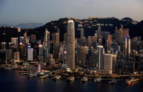 1 Hong Kong Them Cac Dieu Khoan An Ninh Vao Mua Ban Dat