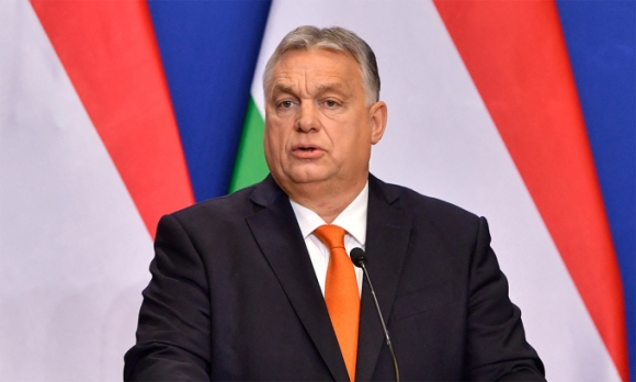 1 Hungary Quyet Giu Quan He Voi Nga