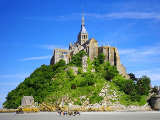 4 Nhung Bi An Chua Loi Giai Dap Ve Lau Dai Mont Saint Michel O Phap