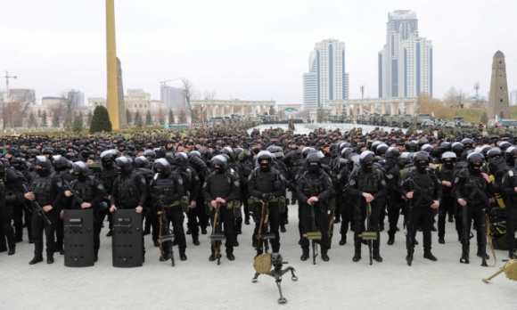 2 Lanh Dao Chechnya Muon Lap Cong Ty Quan Su Tu Nhan