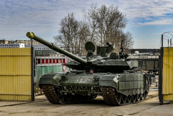 2 Sat Thu Chien Truong T 90m Cua Nga Bi Ban Chay Tai Kharkov