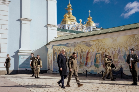 2 My Noi Da Bao Truoc Cho Nga Ve Chuyen Tham Cua Ong Biden Den Kiev