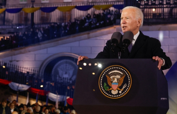 1 Ong Biden Tai Khang Dinh Cam Ket Voi Ukraine Ngay Sau Khi Nga Dung Hiep Uoc Hat Nhan
