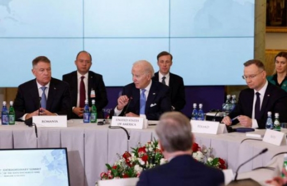 1 Ong Biden Tran An Dong Minh Nato Sau Dong Thai Danh Thep Tu Nga