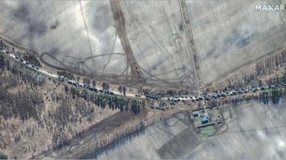 1 Cau Chuyen Dang Sau Doan Quan Xa Va Thiet Giap Dai 56km Cua Putin