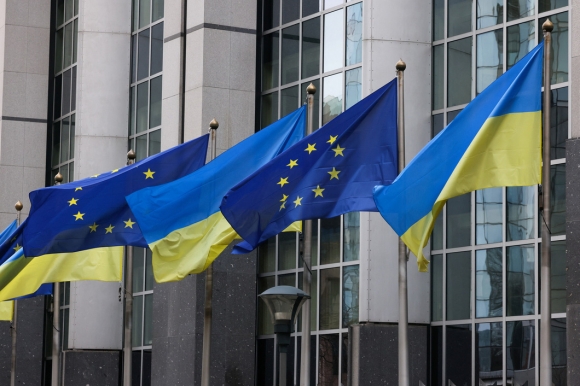 5 Nhieu Nuoc Lam Le Ghi Nho Mot Nam Chien Su O Ukraine