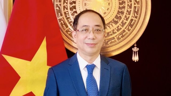 1 Vu Lam Thu O Dsq Vn Tai Ba Lan Dan Bieu Tinh Du Lanh Su Nguyen Minh Que Da Bi Bai Nhiem