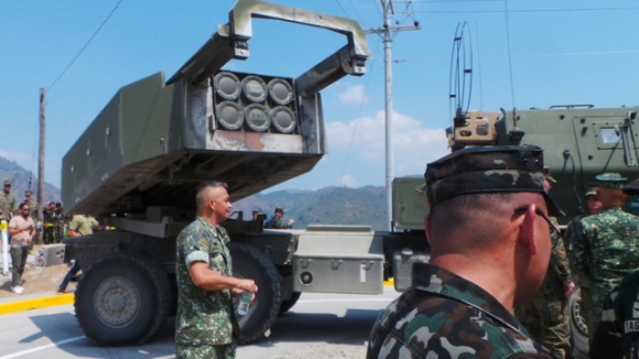 1 Ba Lan Dat Cac He Thong Ten Lua Phong Loat Himars Gan Bien Gioi Nga