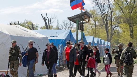 1 Lhq Di Doi Tre Em Ukraina Vao Nhung Vung Do Nga Kiem Soat La Pham Toi Ac Chien Tranh