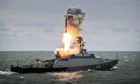 2 No Lon O Crimea Hang Loat Ten Lua Hanh Trinh Cua Nga Bi Pha Huy