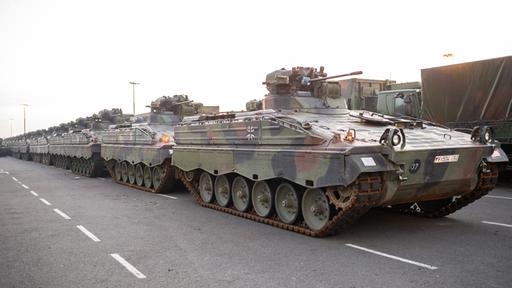 2 Thu Tuong Scholz Xac Nhan Xe Tang Chien Dau Chu Luc Leopard 2 Duoc Giao Cho Ukraine