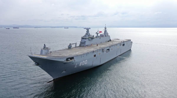 1 Tho Nhi Ky Trinh Lang Sieu Tau San Bay Danh Rieng Cho Uav Tan Cong