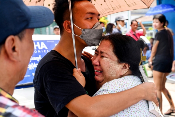 1 Myanmar An Xa Hon 3000 Tu Nhan Nhan Dip Nam Moi