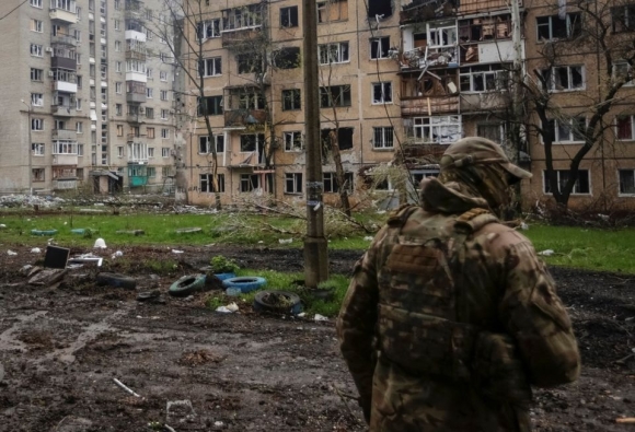 1 Nga Van Dung Chan O O Bakhmut Giang Co Tung Met Dat Voi Ukraine