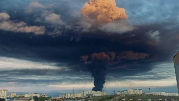 3 Kho Dau O Sevastopol Bi Tan Cong Boc Chay Du Doi Nghi Si Crimea Phan No Keu Goi Tan Cong Odessa