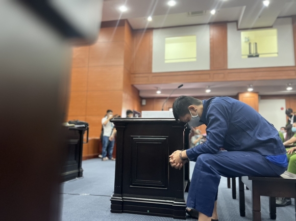 4 Tieng Thet Ron Nguoi Giua Phien Toa Hiu Hat Xu Vu Di Ghe Quynh Trang