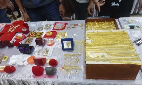 1 7 Nha Su Thai Lan Bi Bat Vi Bien Thu 82 Trieu Usd