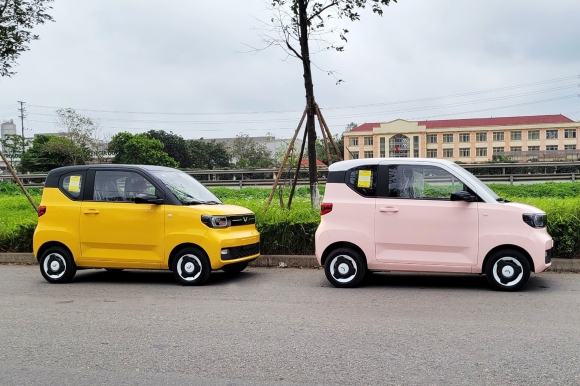 2 O To Dien Mini Wuling Hongguang Miniev Ban Moi Lo Dien Tai Viet Nam