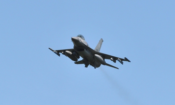 1 Anh Ha Lan Tinh Lap Lien Minh Giup Ukraine Nhan F 16