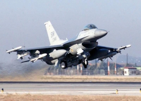 1 My Va Dong Minh Len Ke Hoach Cung Cap May Bay Chien Dau F 16 Cho Ukraine