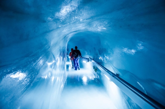 4 Nha Ga Xe Lua Jungfraujoch  Noc Nha Chau Au Tai Thuy Si