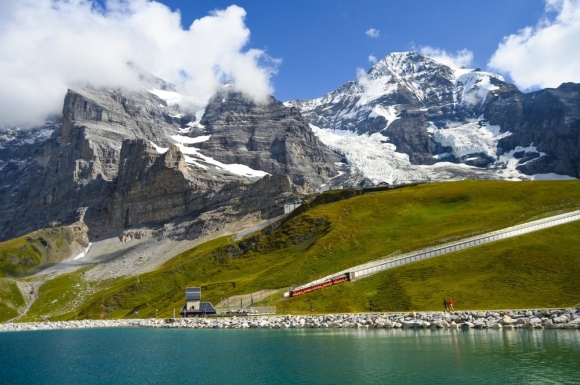 6 Nha Ga Xe Lua Jungfraujoch  Noc Nha Chau Au Tai Thuy Si