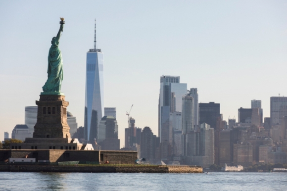 1 New York Dang Chim Vi Nha Choc Troi Qua Nang