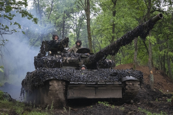 1 Ukraine Ap Sat Ngoai O Don Quan Tien Cong Suon Bakhmut