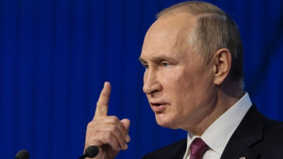 1 Putin Sap Het Lan Ranh Do
