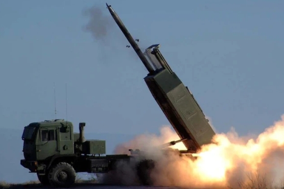 1 Ukraine Dua Hoa Than Himars Ra Tien Tuyen