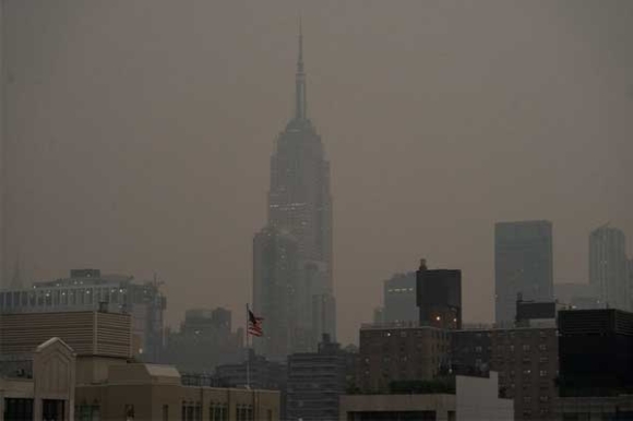 1 Buc Anh Gay Sung Sot Tu New York