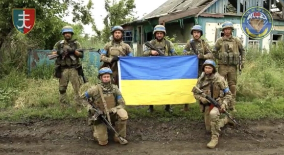 1 Ukraine Tiep Tuc Giai Phong Ngoi Lang Thu 4