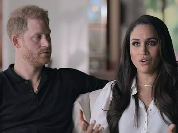 1 Don Giang Manh Vao Harry Va Meghan