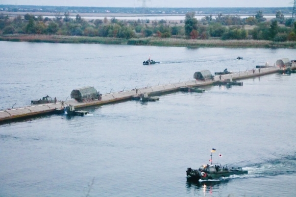 1 Ukraine Lap Dau Cau Do Bo O Kherson Buoc Ngoat Phan Cong Da Den