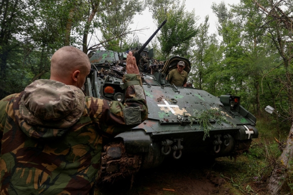1 Tuong Nato Keu Goi Tang Vien Tro Khong De Ukraine That Bai